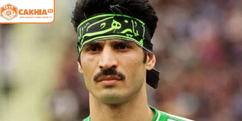 Ali Daei Kỷ Lục Ghi Bàn IRAN - Sử Thi Chân Sút Phi Thường 1 Sự nghiệp mới chơi của Ali Daei